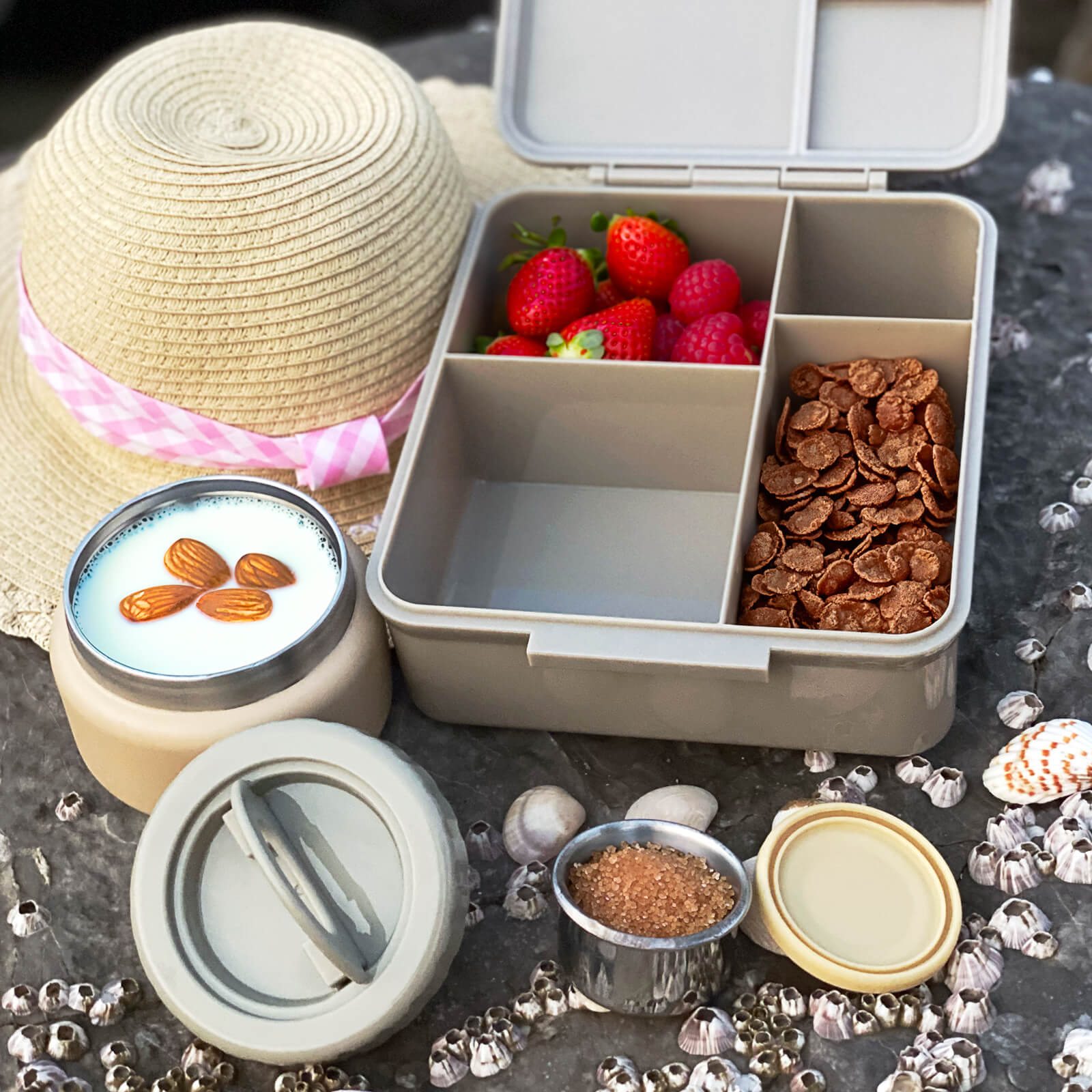 Lunch Box | Charcoal Grey | Fairytales design - Image 7